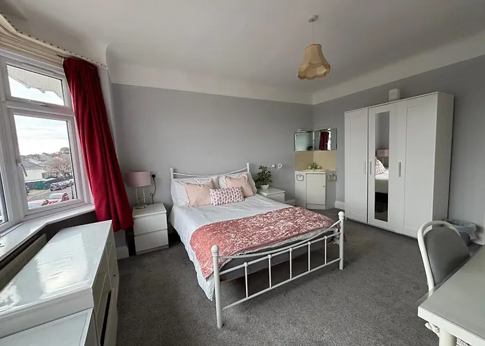 Winton House Home Stay