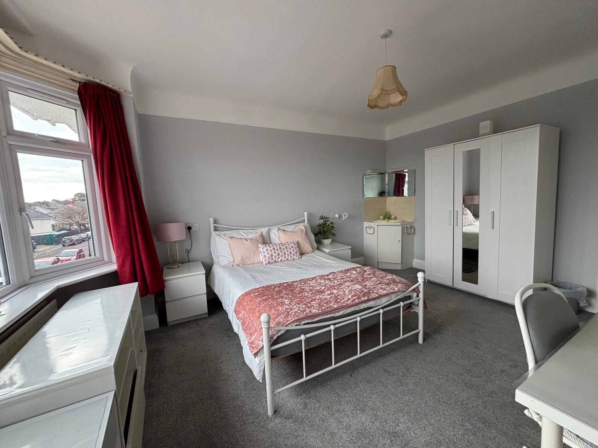 Homestay Winton House